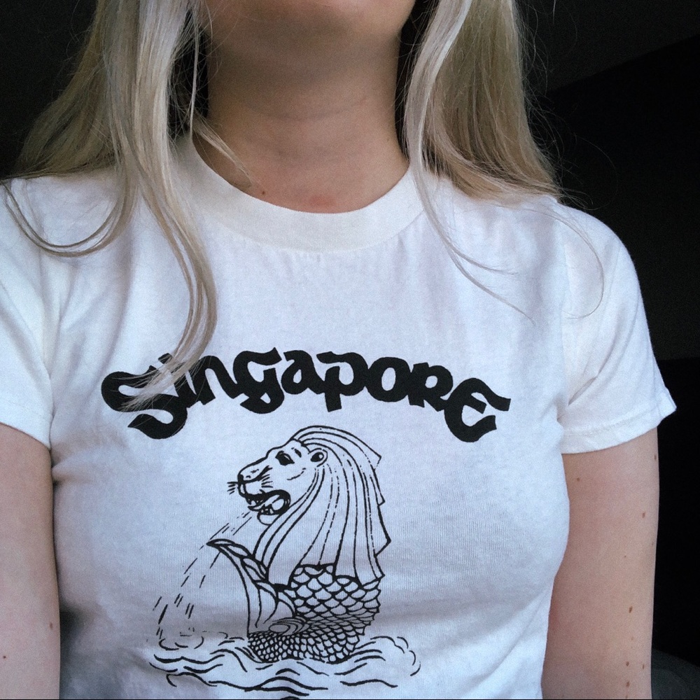 Brandy Melville Singapore white crop top